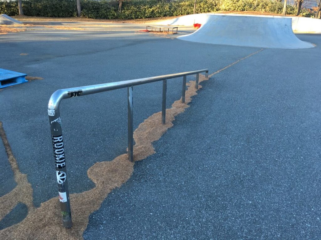 レール